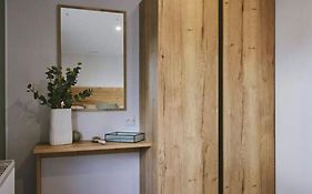 Cosy Caravan New For 2024!